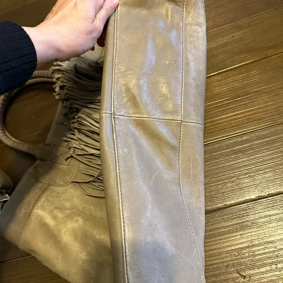 Light Grey Kelsi Dagger Leather Fringe Bag - Picture 7 of 16